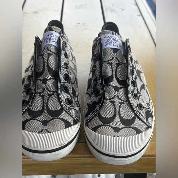Coach slip on sneaker, black and white
Size 8 1/2 B - Picture 6 of 10